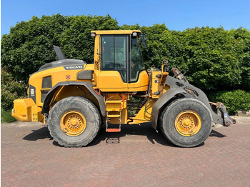 New Wheel loader Volvo L90 H: picture 5