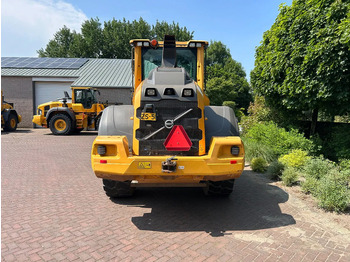 New Wheel loader Volvo L90 H: picture 3