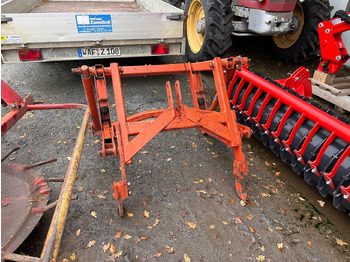 Soil tillage equipment KUHN