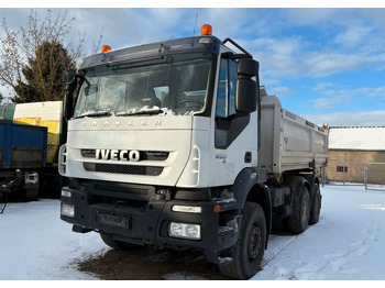 Tipper IVECO Trakker
