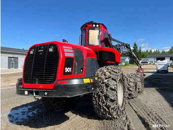 Forestry harvester Komatsu 901: picture 3