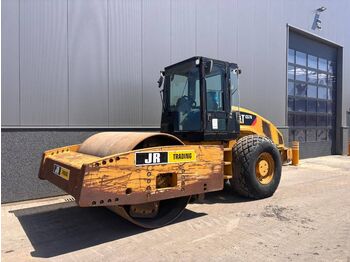 Compactor CATERPILLAR