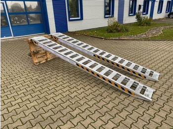 Loading ramp