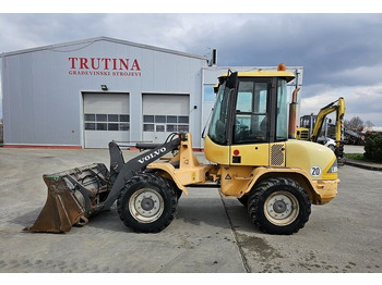 Loader VOLVO L30B