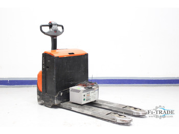 Pallet truck BT