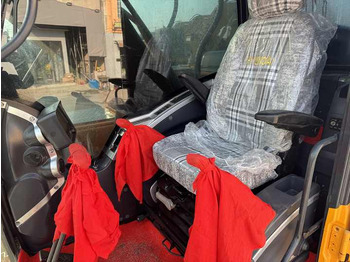 Crawler excavator Perfect Condition usada excavadora 22ton Hyundai 220LC Hyundai Excavator Used 220LC-9S excavator For Construction For Sale: picture 5