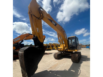 Crawler excavator