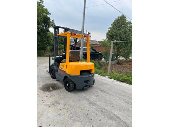 Forklift TCM