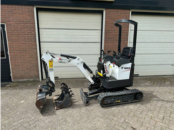 Mini excavator BOBCAT E10