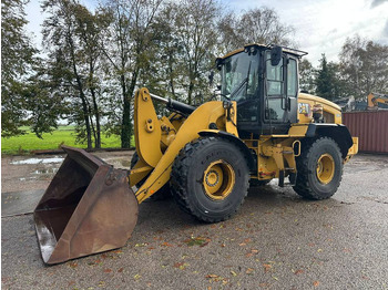 Wheel loader CATERPILLAR 930M