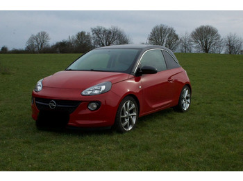 Sedan OPEL