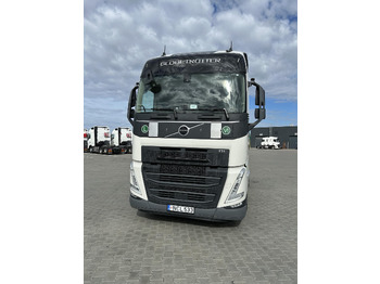 Tractor unit VOLVO FH