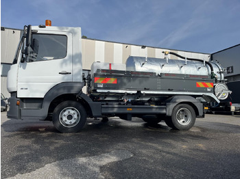 Roll-off container