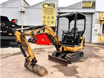 Mini excavator CATERPILLAR 301.5