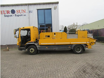 Concrete pump truck PUTZMEISTER