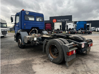 Tractor unit Mercedes-Benz Atego 1828 mmbs voertuig, max 25km/h: picture 4 Tractor unit Mercedes-Benz Atego 1828 mmbs voertuig, max 25km/h: picture 4