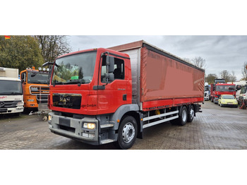 Curtain side truck MAN