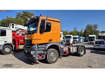 Tractor unit MERCEDES-BENZ