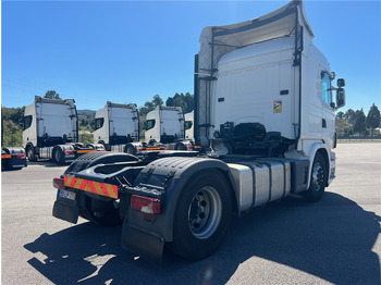 Tractor unit Scania G400: picture 4