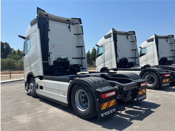 Tractor unit Volvo VOLVO AERO 500 retarder/airparkoll: picture 4