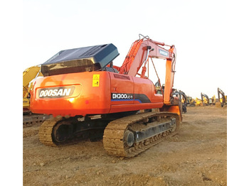 Crawler excavator Doosan DH300LC-7: picture 4