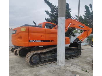 Crawler excavator DOOSAN DX225LC-7
