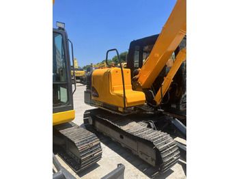 Mini excavator Hyundai R80-7: picture 2 Mini excavator Hyundai R80-7: picture 2