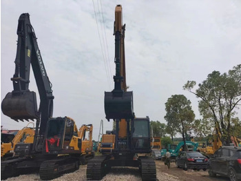 Crawler excavator Sany SY235C: picture 3