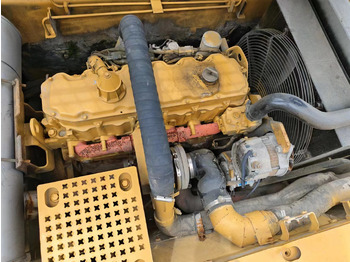 Crawler excavator CATERPILLAR 325C: picture 4 Crawler excavator CATERPILLAR 325C: picture 4