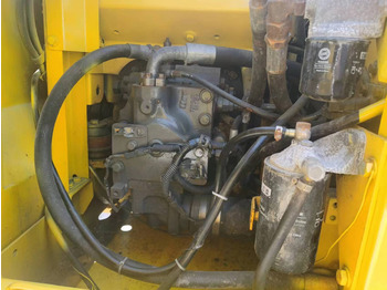 Crawler excavator KOMATSU PC130-7: picture 5