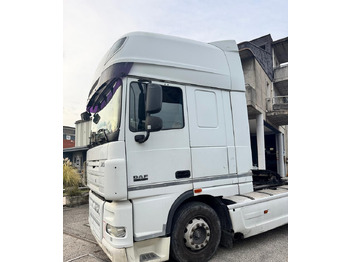 Tractor unit DAF XF 105.460 - 2010 - AUTOMATICO: picture 2 Tractor unit DAF XF 105.460 - 2010 - AUTOMATICO: picture 2