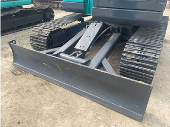 Mini excavator Kobelco SK 75: picture 5