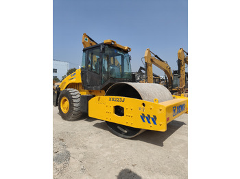 XCMG XS223J Roller Road leasing XCMG XS223J Roller Road: picture 3