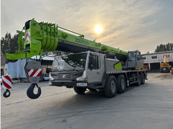 Zoomlion ZTC800V Used 80ton trcuk crane leasing zoomlion ZTC800V Used 80ton trcuk crane: picture 4