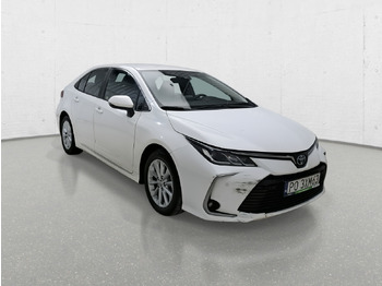 Sedan TOYOTA