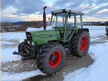 Farm tractor FENDT Farmer 300