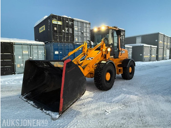 Wheel loader JCB