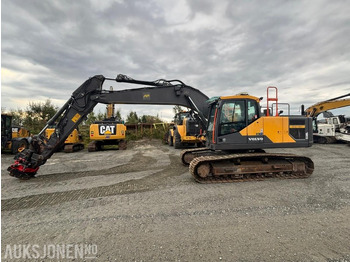 Excavator VOLVO EC220EL