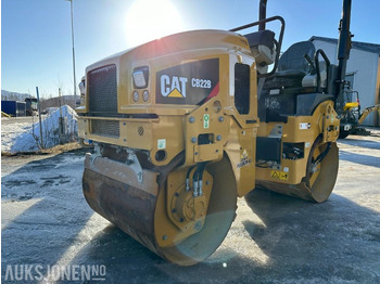 Roller CATERPILLAR