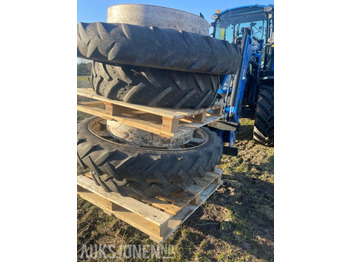 Agricultural machinery NEW HOLLAND T5000