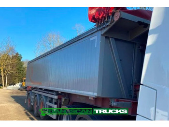 Tipper semi-trailer