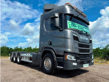Cab chassis truck SCANIA R 650
