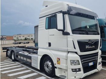 Container transporter/ Swap body truck MAN TGX 26.500