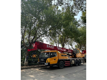 Mobile crane SANY