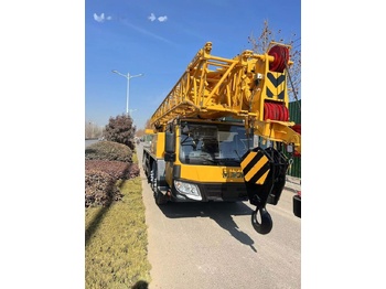 Mobile crane XCMG QY30K
