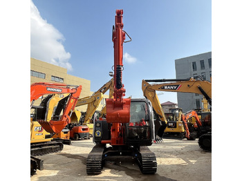 Mini excavator Hitachi  ZX70 Excavator: picture 4