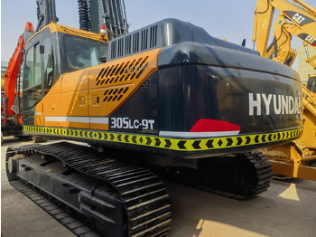 Crawler excavator HYUNDAI