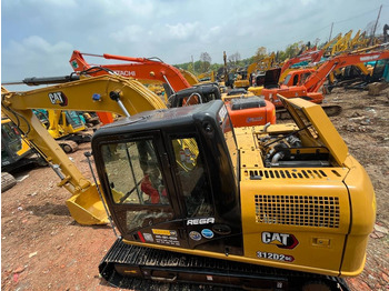 Crawler excavator CATERPILLAR 312