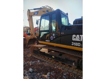 Crawler excavator CATERPILLAR 318