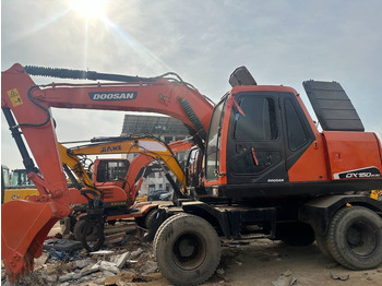 Doosan 150 W-7  leasing Doosan 150 W-7: picture 1